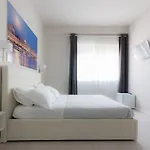 Photorooms Bed & Breakfast 3*